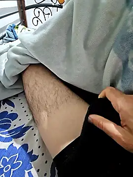 Snapshot of fena-sikerimmm chatting on 12/13/25, 10:48 fena-sikerimmm online show from 12/13/25, 10:48