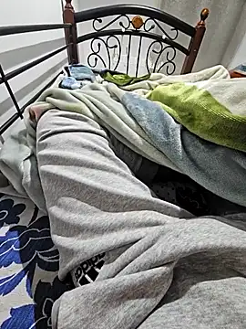 fena-sikerimmm online show from 12/18/25, 11:00