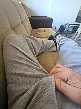 Snapshot of fena-sikerimmm chatting on 03/08/26, 12:09 fena-sikerimmm online show from 03/08/26, 12:09