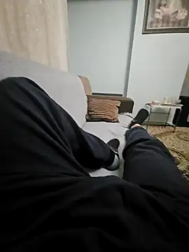 Snapshot of fena-sikerimmm chatting on 03/18/26, 11:30 fena-sikerimmm online show from 03/18/26, 11:30