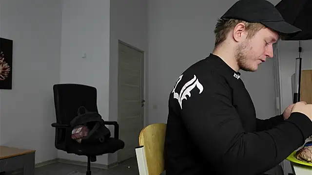 Richard Dullas online show from 10/09/25, 12:03