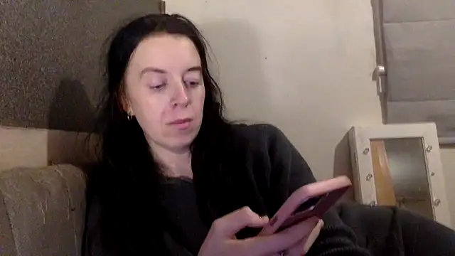 Snapshot of Bellababexox chatting on 04/28/26, 02:27 Bellababexox online show from 04/28/26, 02:27