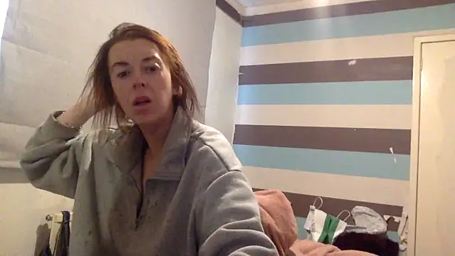 Snapshot of Bellababexox chatting on 06/20/26, 03:26 Bellababexox online show from 06/20/26, 03:26
