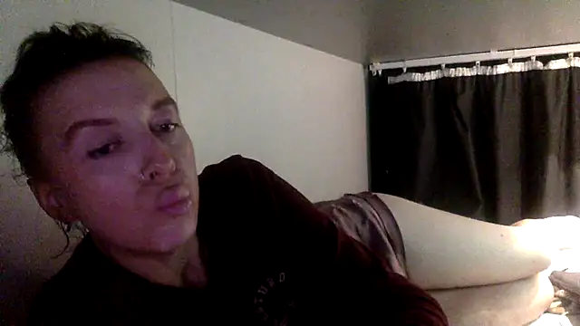 Snapshot of Bellababexox chatting on 06/30/26, 11:39 Bellababexox online show from 06/30/26, 11:39