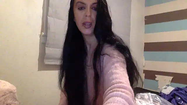 Snapshot of Bellababexox chatting on 07/15/26, 02:50 Bellababexox online show from 07/15/26, 02:50