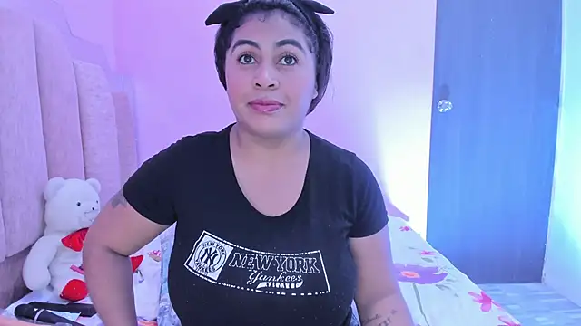 Snapshot of AndreaSweet2 chatting on 09/10/25, 07:47 AndreaSweet2 online show from 09/10/25, 07:47