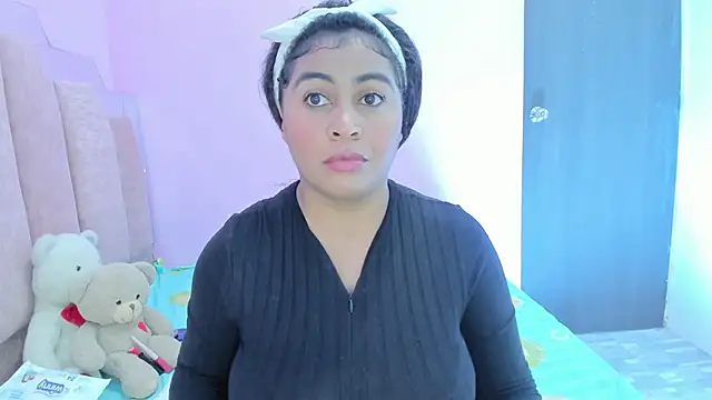 Snapshot of AndreaSweet2 chatting on 09/20/25, 08:21 AndreaSweet2 online show from 09/20/25, 08:21