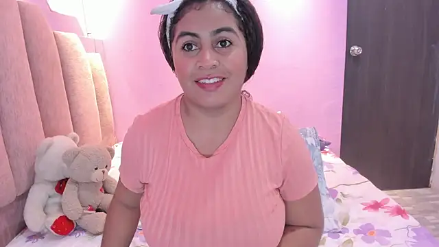 Snapshot of AndreaSweet2 chatting on 10/03/25, 07:55 AndreaSweet2 online show from 10/03/25, 07:55