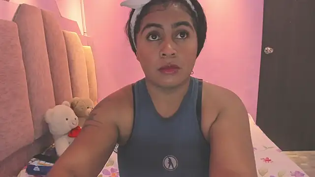 Snapshot of AndreaSweet2 chatting on 10/04/25, 08:07 AndreaSweet2 online show from 10/04/25, 08:07