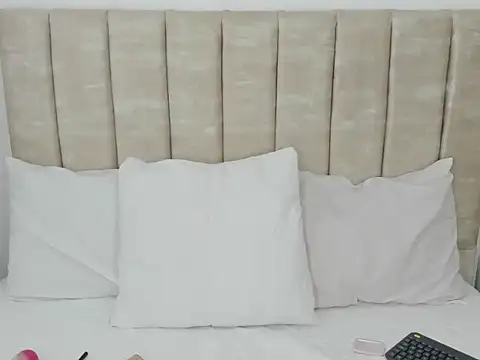 AprilStone1 online show from 09/26/25, 11:25