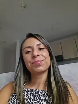 Snapshot of AprilStone1 chatting on 06/06/26, 10:25 AprilStone1 online show from 06/06/26, 10:25