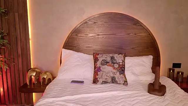 Snapshot of Dani_leon_ chatting on 12/13/25, 11:32 Dani leon online show from 12/13/25, 11:32