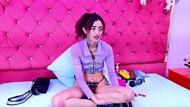 Snapshot of _Maleja_19_ chatting on 02/21/26, 03:07 Maleja 19 online show from 02/21/26, 03:07