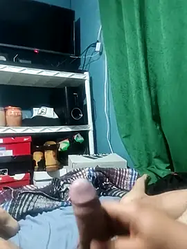 Snapshot of Chinocor1 chatting on 04/25/26, 09:01 Chinocor1 online show from 04/25/26, 09:01