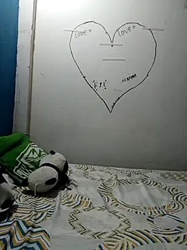 Snapshot of Geral_Yeraldyn09 chatting on 10/14/25, 12:55 Geral Yeraldyn09 online show from 10/14/25, 12:55