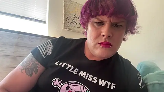 Julietserenity online show from 10/17/25, 08:00