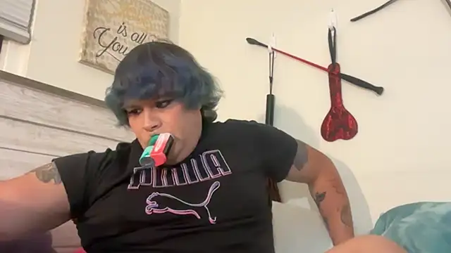 Julietserenity online show from 11/19/25, 03:39