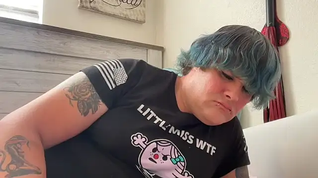 Julietserenity online show from 11/23/25, 09:47