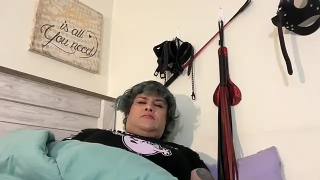 Julietserenity online show from 11/29/25, 09:23