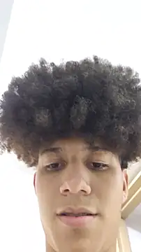Snapshot of Afro_god_ chatting on 06/21/26, 04:15 Afro god online show from 06/21/26, 04:15