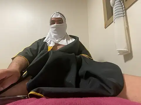 sheikhbandar06 09 online show from 11/14/25, 10:07