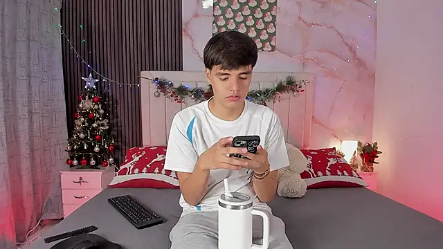 sweet petter online show from 12/18/25, 01:06