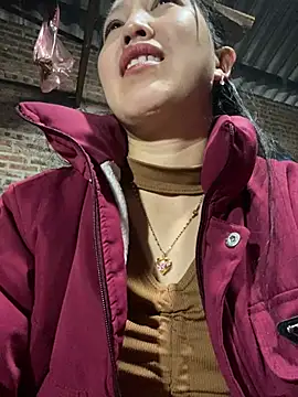 Huong-Ly online show from 02/20/26, 09:21