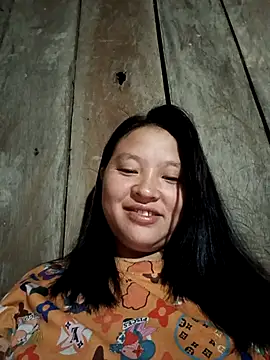 MuiNay online show from 10/15/25, 09:37