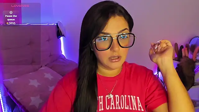 tatisdelicius online show from 10/29/25, 04:09