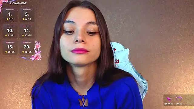 Snapshot of Leila_Hefner chatting on 09/26/25, 02:48 Leila Hefner online show from 09/26/25, 02:48