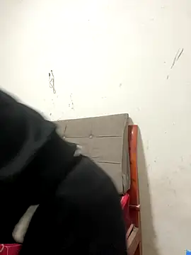 Snapshot of crhong666 chatting on 11/09/25, 11:58 crhong666 online show from 11/09/25, 11:58