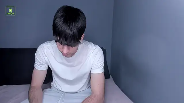 Snapshot of Quentin_Blake chatting on 03/27/26, 06:30 Quentin Blake online show from 03/27/26, 06:30