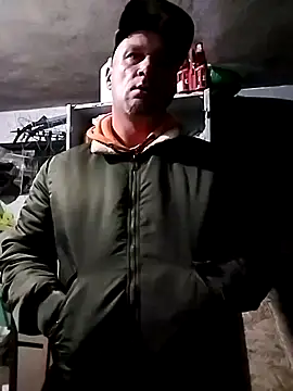 Fredry111 online show from 10/05/25, 01:59