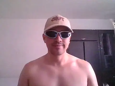 AlphaBoyyX online show from 09/09/25, 05:34