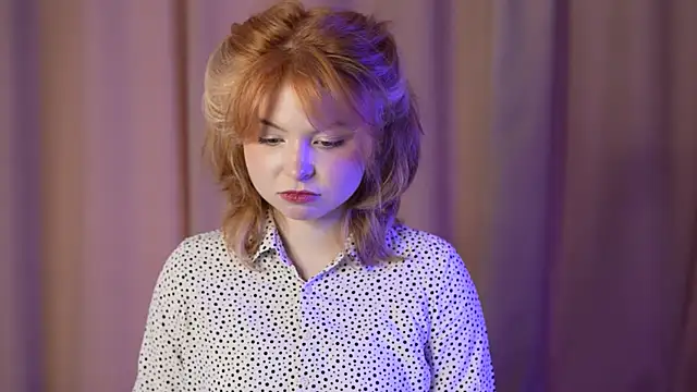 Stella Vanila online show from 09/19/25, 05:09