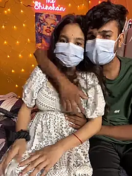 Snapshot of the_Shinchan@xh chatting on 09/11/25, 09:31 the Shinchanxh online show from 09/11/25, 09:31