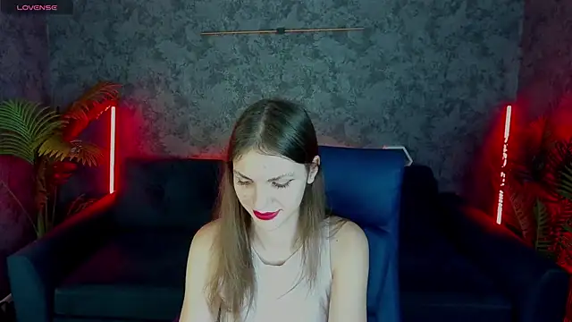 Snapshot of PussyOnLuck chatting on 11/21/25, 06:56 PussyOnLuck online show from 11/21/25, 06:56