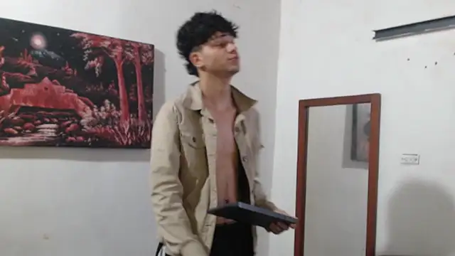 Snapshot of alice_julls chatting on 10/26/25, 08:59 alice julls online show from 10/26/25, 08:59