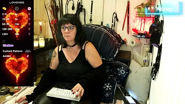 honey47 online show from 09/24/25, 05:38