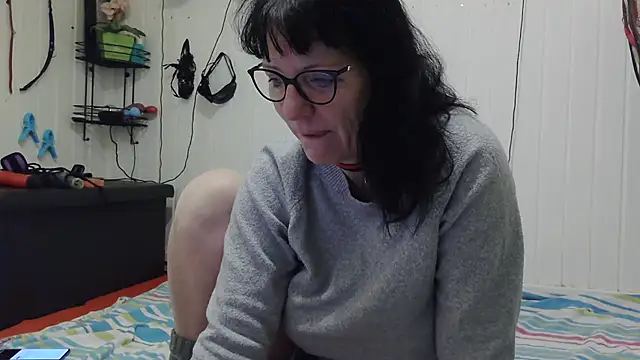 honey47 online show from 11/23/25, 10:37