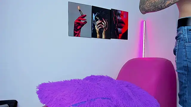 Snapshot of Sweettmia chatting on 11/09/25, 10:19 Sweettmia online show from 11/09/25, 10:19