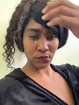 LuckyKhloe online show from 09/26/25, 02:32