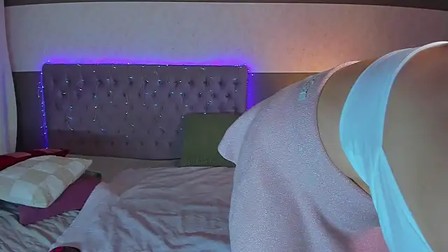 NathalyStars online show from 02/23/26, 01:41