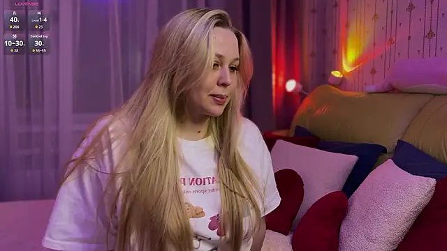 Estella Elwood online show from 03/16/26, 06:01