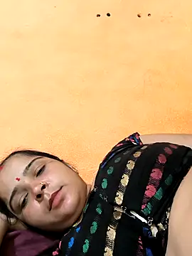 Snapshot of Cutram22 chatting on 09/25/25, 03:54 Cutram22 online show from 09/25/25, 03:54