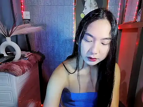 Snapshot of Nathalie_Smith19 chatting on 04/25/26, 01:36 Nathalie Smith19 online show from 04/25/26, 01:36