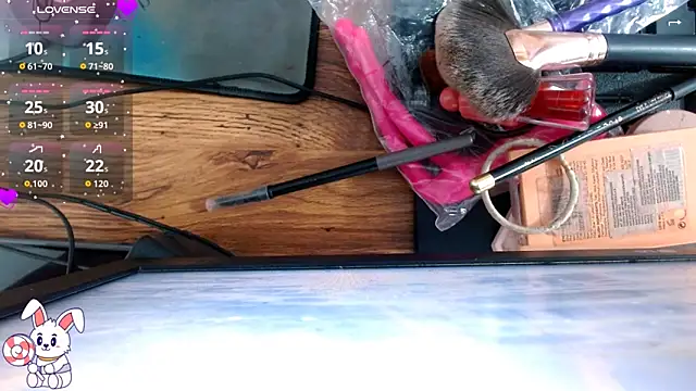 sara hot 18 online show from 10/03/25, 12:24