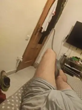 Snapshot of gigolobcn chatting on 10/19/25, 05:19 gigolobcn online show from 10/19/25, 05:19