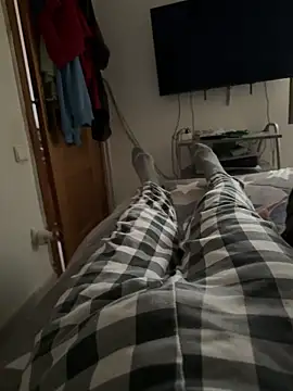 gigolobcn online show from 12/17/25, 02:56