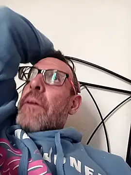 gigolobcn online show from 03/22/26, 03:48